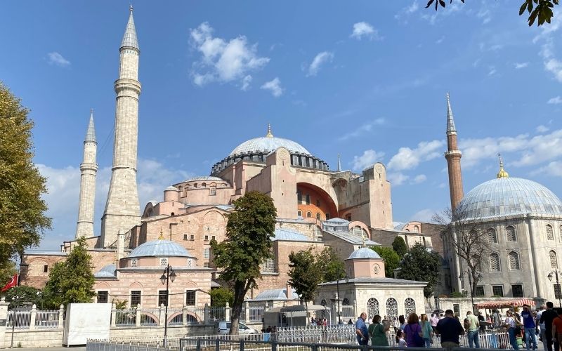 Hagia Sofia on a sunny day