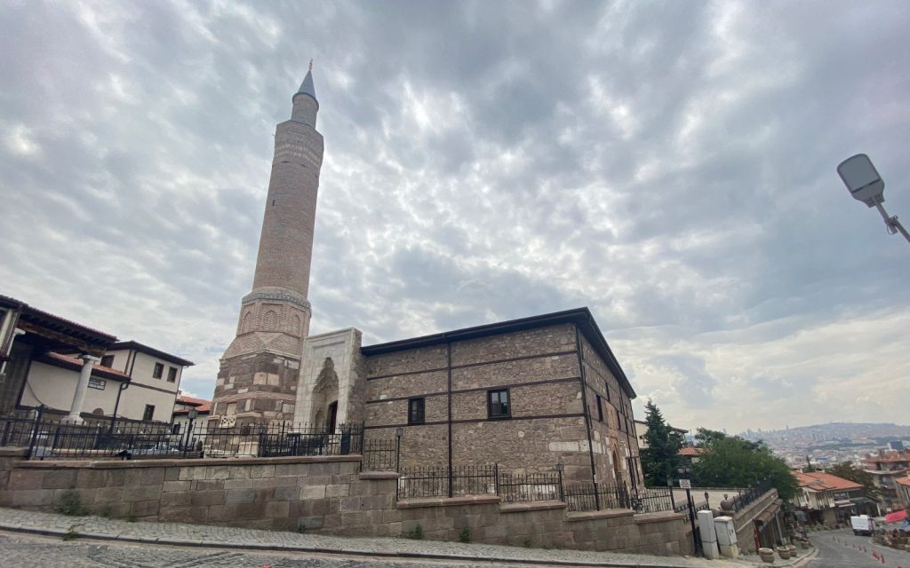 Ahi Şerafettin (Aslanhane) Camii