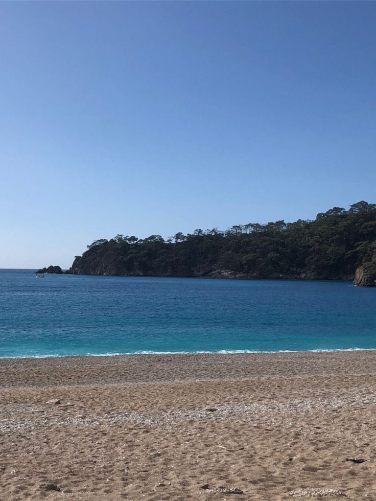 ölüdeniz beach, fethiye, Türkiye with it's pristine blue waters. 