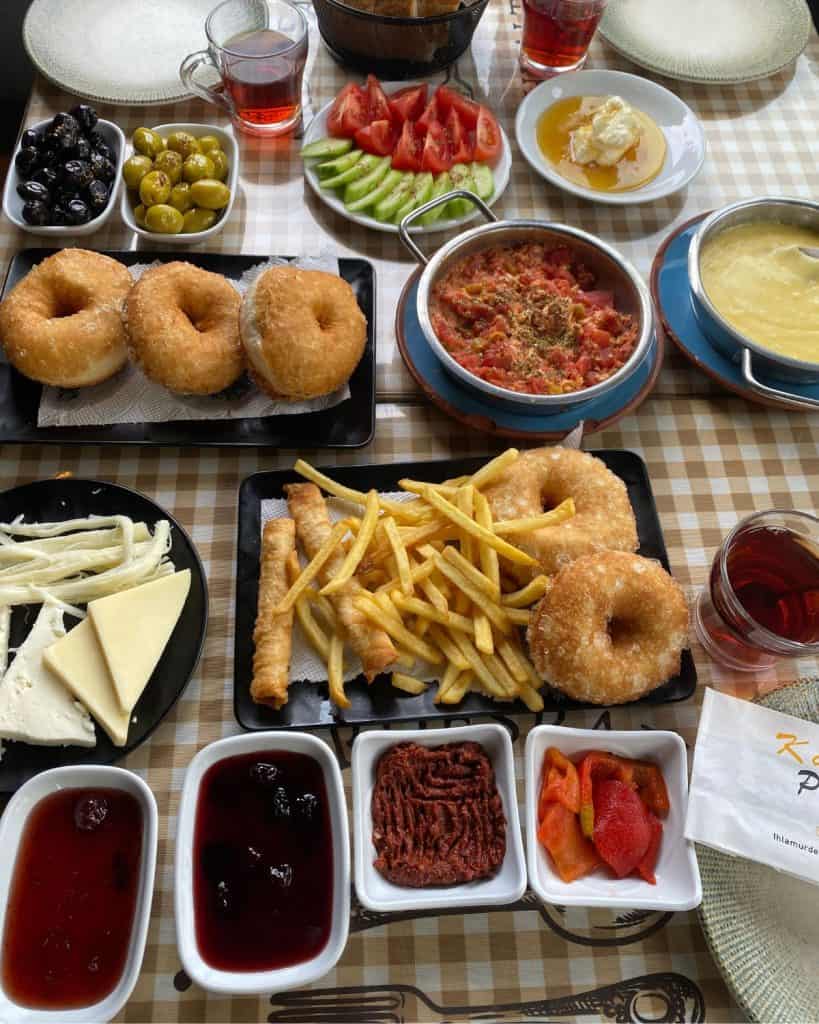 Turkish breakfast spread at Kardes Payi Restaurant in Istanbul.